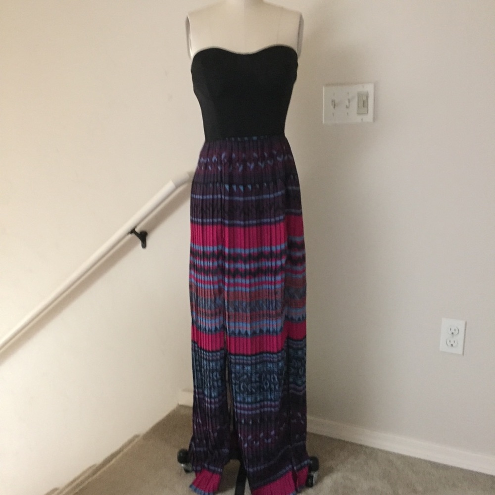 Sans Souci Dress Size M